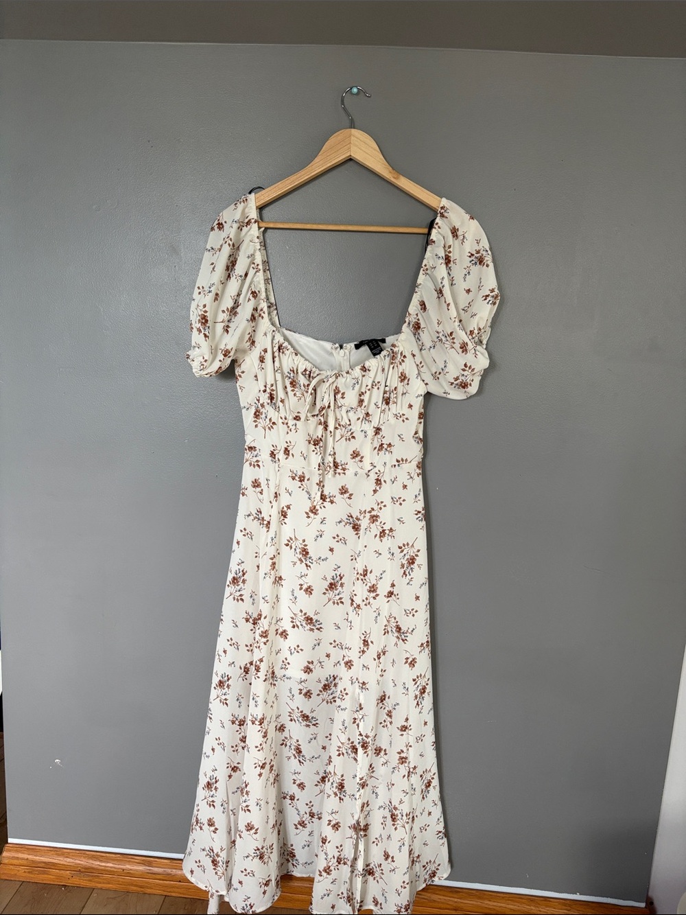 Forever 21 Cream Maxi Dress with Brown Floral Print and Puff Sleeves